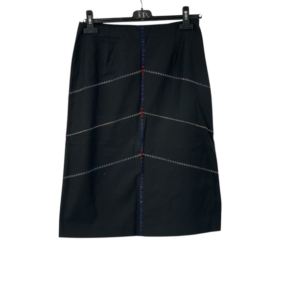 Harold's Women's Black Midi Skirt Beaded/Embroidered Red/Blue Side Zip Size 8 - Picture 1 of 5